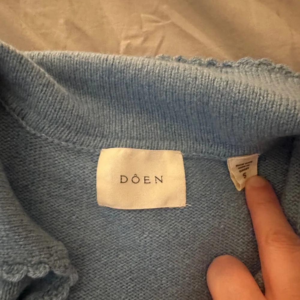 Doen Sky Blue Cashmere Button Front Collared Cardigan Size Small - Picture 3 of 5